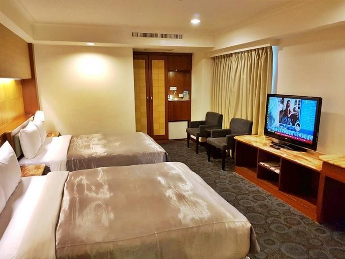 Jing Jing Holiday Hotel 카오슝 외부 사진