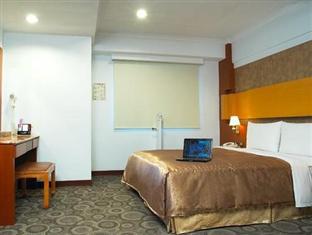 Jing Jing Holiday Hotel 카오슝 외부 사진